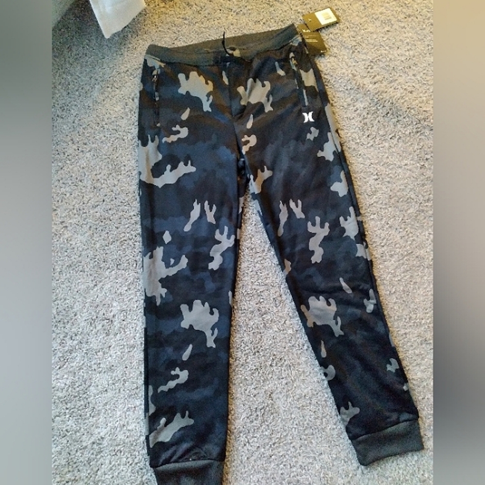Hurley Youth Black and Gray Camo Pants